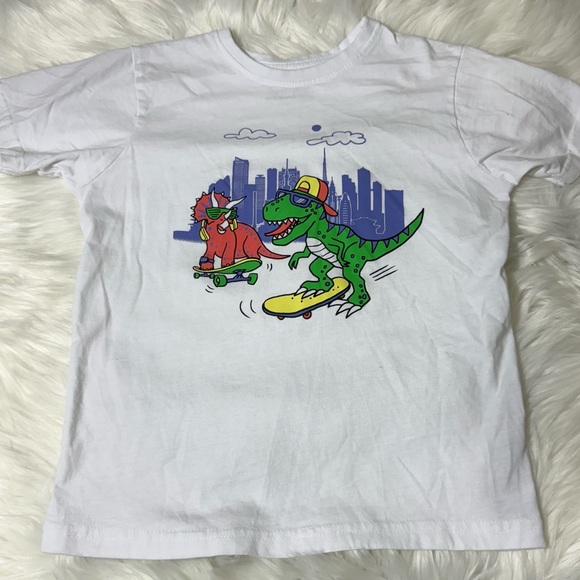 Primark Youth Boy Size 7-8 Years White Shirt with Colorful Dinosaur Graphic - Picture 3 of 12